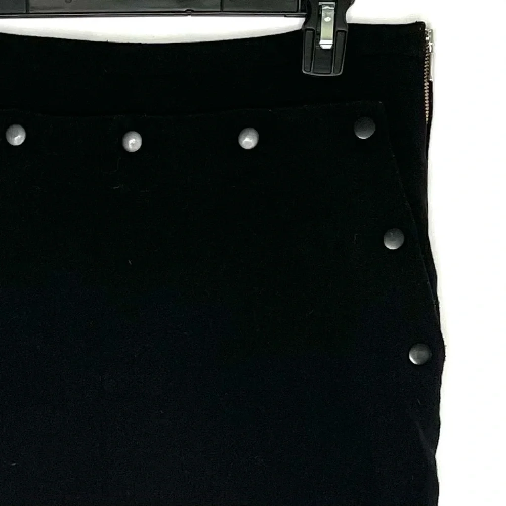 🔥 Le Lis Blanc Black Skirt sz 40